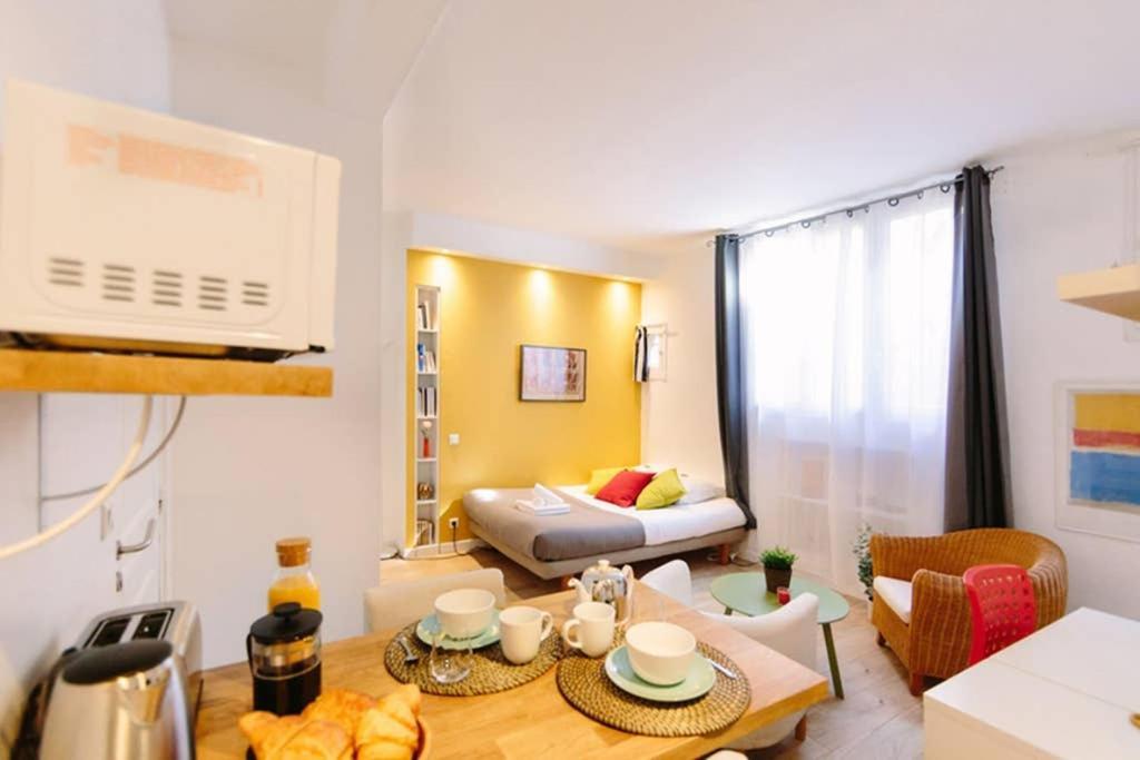 Lulu, Le Studio Du Chateau Apartment Nantes Exterior photo