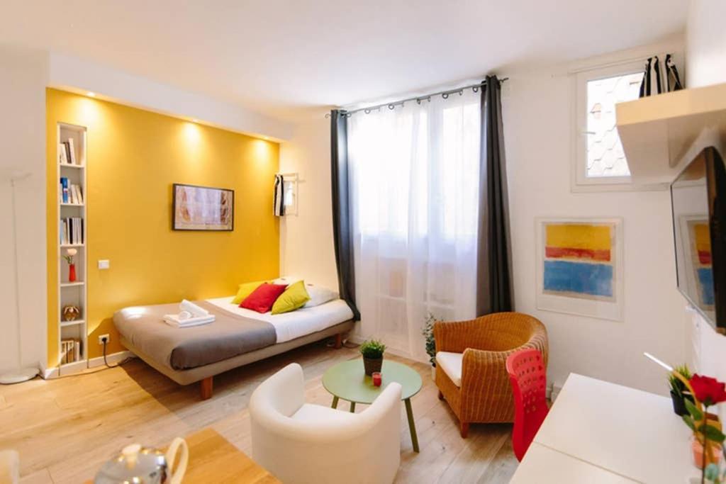 Lulu, Le Studio Du Chateau Apartment Nantes Exterior photo